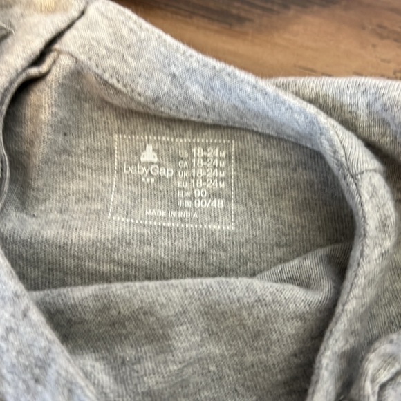 18-24 month GAP Baby tulle dress - Picture 5 of 6